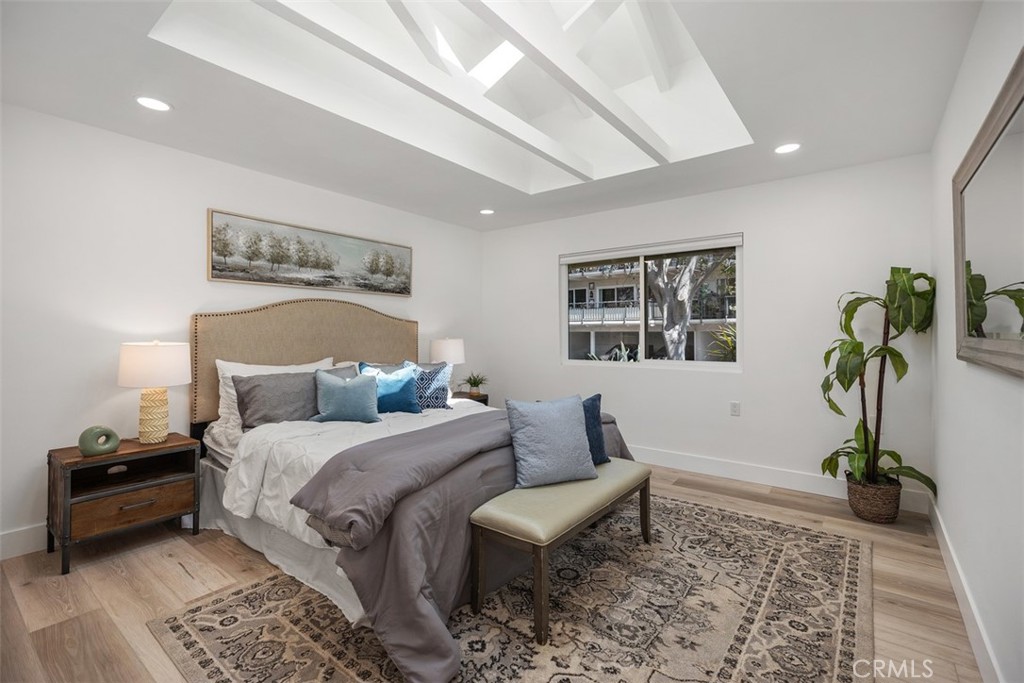 MLS #OC25166462 image #26