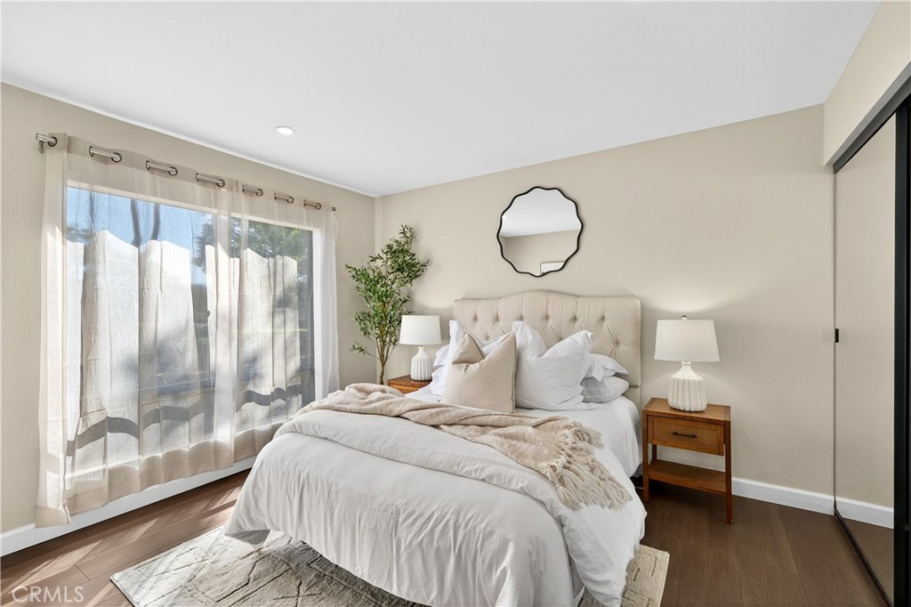 MLS #OC25250149 image #16