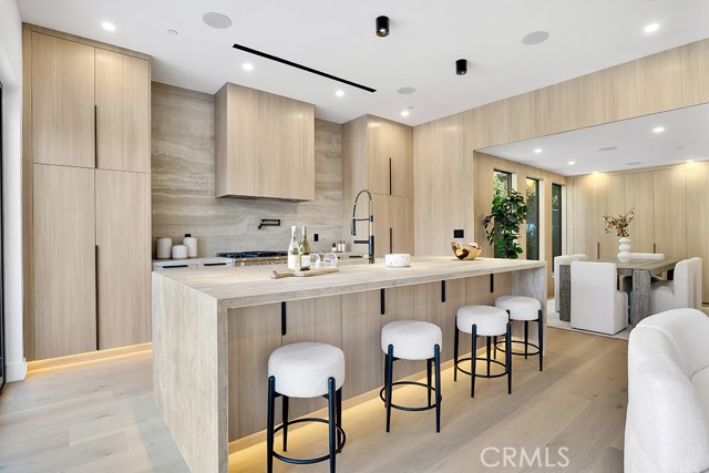 Detail Gallery Image 40 of 63 For 11107 Kling St, North Hollywood,  CA 91602 - 4 Beds | 4 Baths