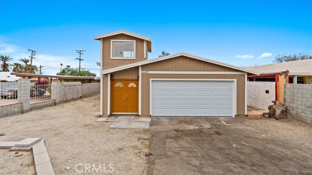 Detail Gallery Image 1 of 19 For 66297 6th St, Desert Hot Springs,  CA 92240 - 4 Beds | 2 Baths