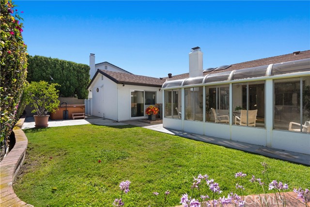 Detail Gallery Image 28 of 44 For 6811 Jardines Dr, Huntington Beach,  CA 92647 - 3 Beds | 2 Baths
