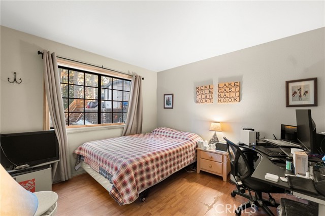 Detail Gallery Image 19 of 31 For 2011 Nob Hill, Running Springs,  CA 92382 - 3 Beds | 2/1 Baths