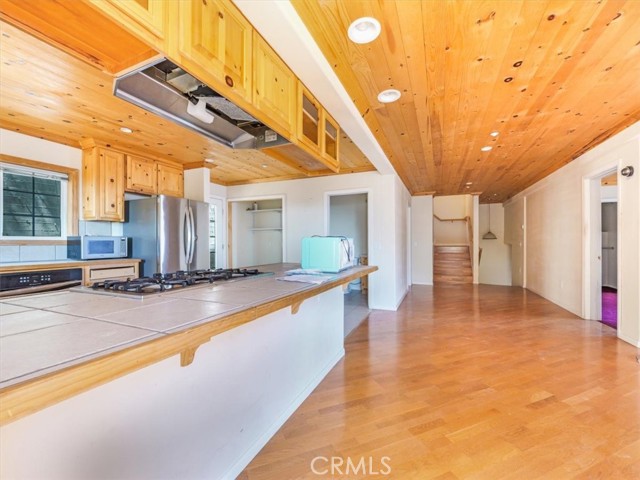 Detail Gallery Image 44 of 46 For 30134 Enchanted Way, Running Springs,  CA 92382 - 4 Beds | 3/1 Baths