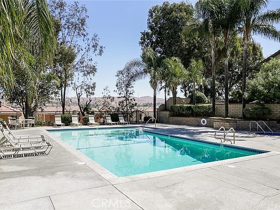 Detail Gallery Image 51 of 56 For 19852 Pandy Ct, Canyon Country,  CA 91351 - 3 Beds | 2/1 Baths