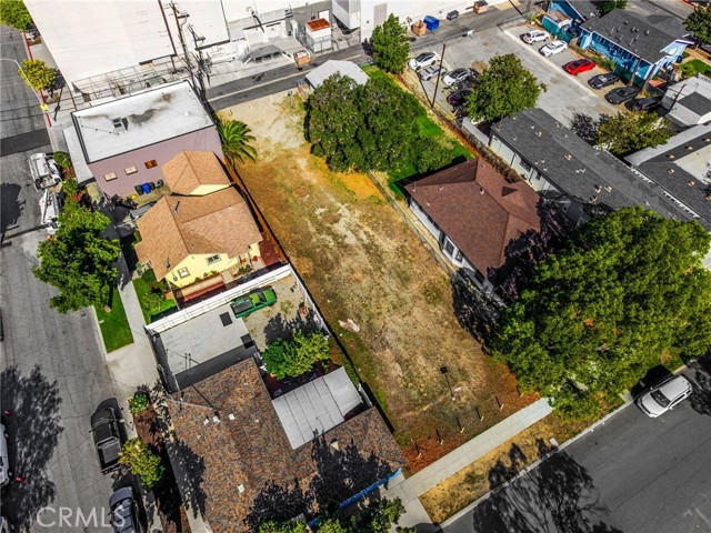 Detail Gallery Image 16 of 22 For 220 W C St, Ontario,  CA 91762 - – Beds | – Baths