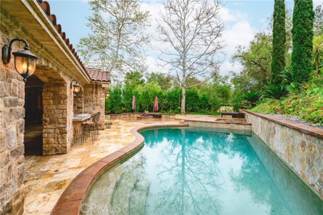 Detail Gallery Image 19 of 23 For 25 via Terracaleta, Coto de Caza,  CA 92679 - 5 Beds | 3 Baths