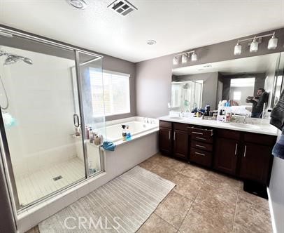 https://media.crmls.org/medias/27f0a274-2161-446c-9c7e-d3bf445013d1.jpg?preset=X-Large