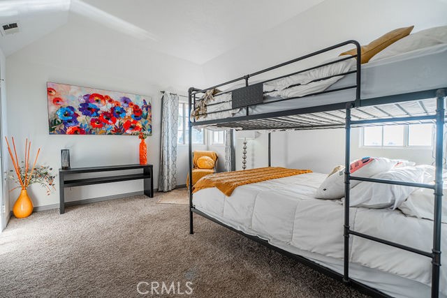 https://media.crmls.org/medias/27f0a730-d953-490c-9244-337ab93b2fd0.jpg?preset=X-Large