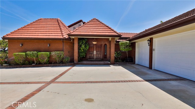 Detail Gallery Image 4 of 34 For 11710 Pecan Way, Loma Linda,  CA 92354 - 4 Beds | 3/1 Baths