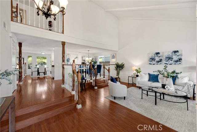 Detail Gallery Image 5 of 42 For 1637 Peacock, Fullerton,  CA 92833 - 4 Beds | 2/1 Baths