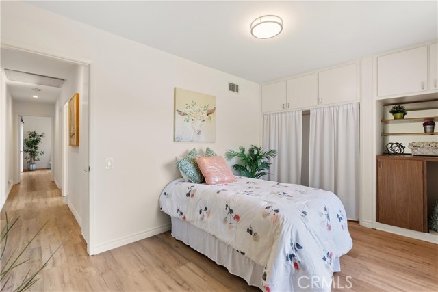 Detail Gallery Image 22 of 44 For 6811 Jardines Dr, Huntington Beach,  CA 92647 - 3 Beds | 2 Baths
