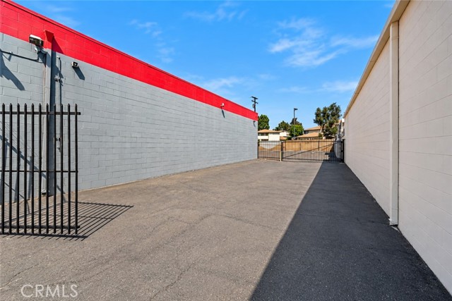  Commercial for Sale in Ontario, California