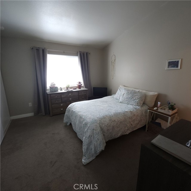 16377 Lakeshore Drive, Lake Elsinore CA: https://media.crmls.org/medias/27f27b68-c9e8-4a7b-bb48-ab919e77a90c.jpg