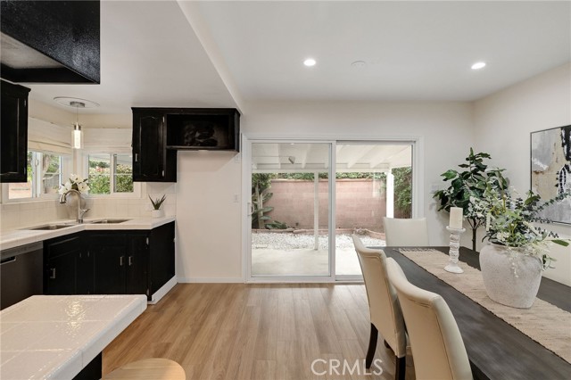 Detail Gallery Image 10 of 27 For 18017 Glenburn Ave, Torrance,  CA 90504 - 3 Beds | 2 Baths