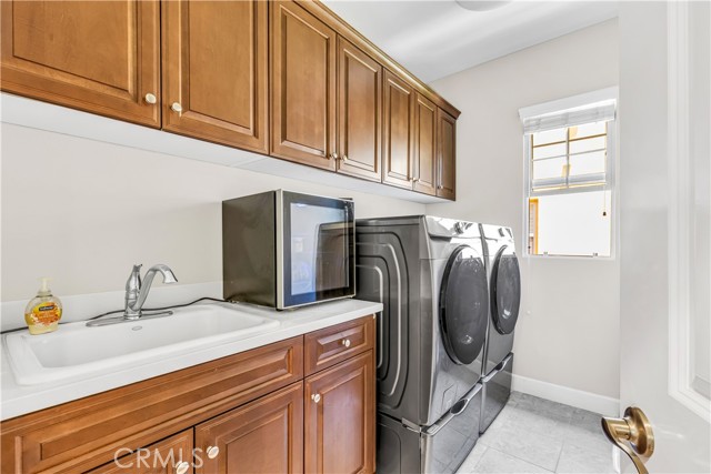 28181 Via Del Mar, San Juan Capistrano CA: https://media.crmls.org/medias/27f35880-4612-4839-b75e-a7e7ddb3c7c0.jpg