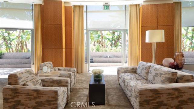 10776 Wilshire Boulevard, Los Angeles CA: https://media.crmls.org/medias/27f38dac-1a93-4da4-9597-9b52a11990ff.jpg