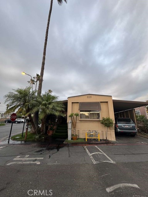 Front Image Thumbnail for CRCV26089656