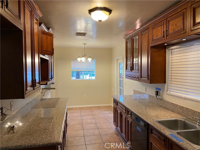 10663 Franlie Drive photo 3
