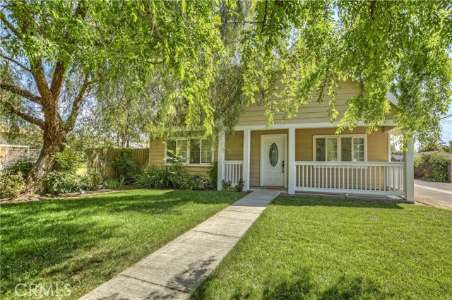 352 N Palm Ave, Upland, CA 91786