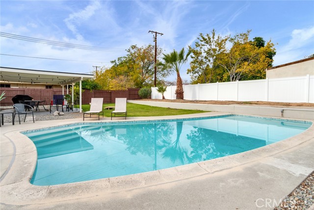 Detail Gallery Image 34 of 45 For 1264 E 26th St, San Bernardino,  CA 92404 - 4 Beds | 2 Baths