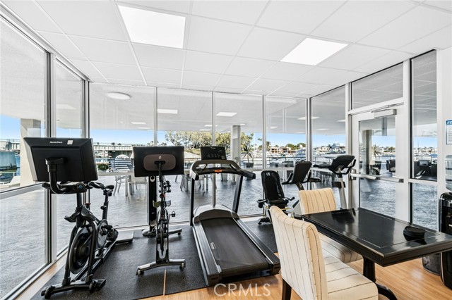 Detail Gallery Image 32 of 40 For 611 Lido Park Dr 5a,  Newport Beach,  CA 92663 - 2 Beds | 2 Baths