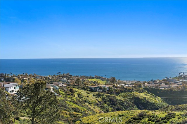 Detail Gallery Image 5 of 58 For 3253 Alta Laguna Blvd, Laguna Beach,  CA 92651 - 4 Beds | 4 Baths