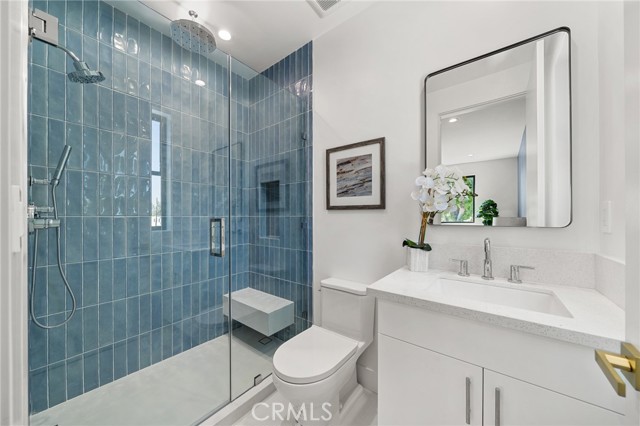 5945 Hesperia Avenue, Encino CA: https://media.crmls.org/medias/27f78cd7-99fa-47be-b067-04fcd2106216.jpg