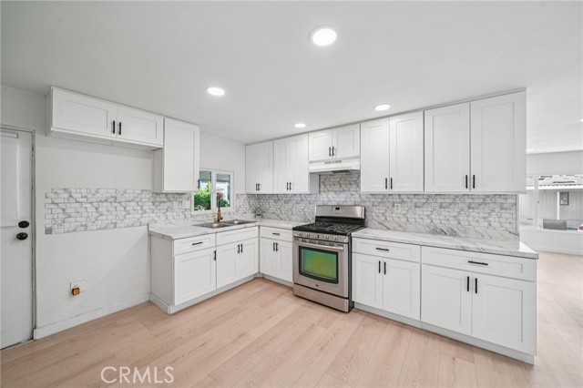 Detail Gallery Image 17 of 35 For 2755 Arrow Highway, La Verne,  CA 91750 - 2 Beds | 2 Baths