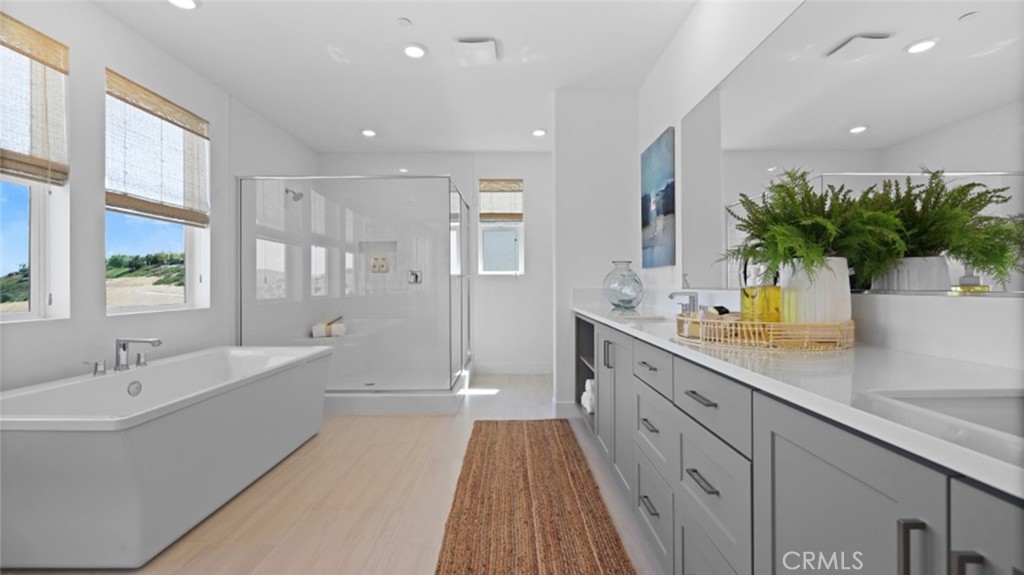 MLS #OC25272493 image #21