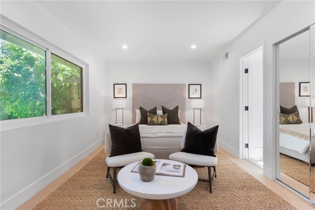 Detail Gallery Image 19 of 29 For 16430 Dorado Dr, Encino,  CA 91436 - 5 Beds | 5/1 Baths