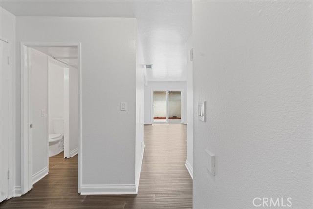 Detail Gallery Image 5 of 17 For 11116 La Naranja Ct, Fountain Valley,  CA 92708 - 3 Beds | 1/1 Baths