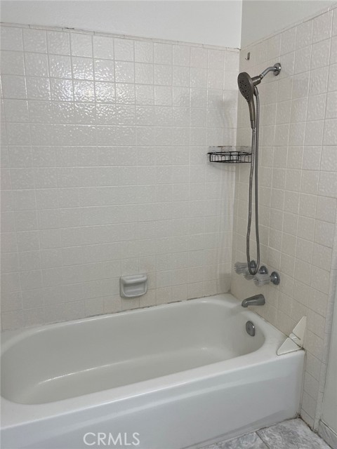 Detail Gallery Image 9 of 17 For 36 Acorn, Irvine,  CA 92604 - 2 Beds | 2 Baths