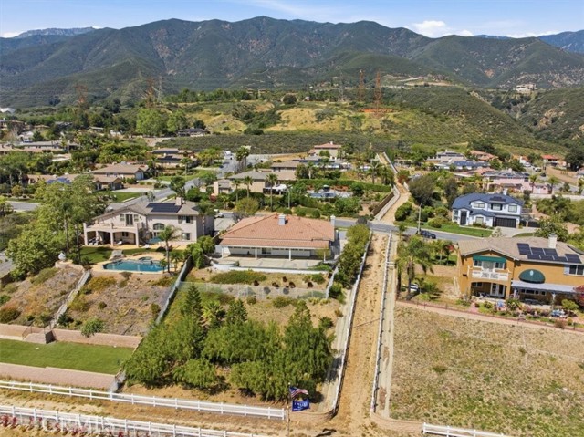 Detail Gallery Image 53 of 61 For 9849 Meadowood, Rancho Cucamonga,  CA 91737 - 4 Beds | 2/1 Baths