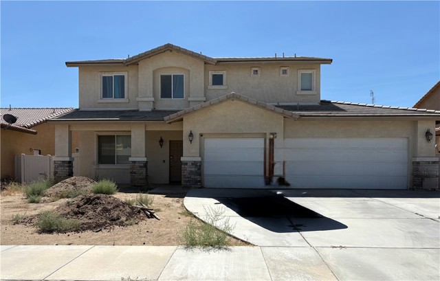 Detail Gallery Image 1 of 1 For 11613 Autumn St, Adelanto,  CA 92301 - 5 Beds | 3/1 Baths