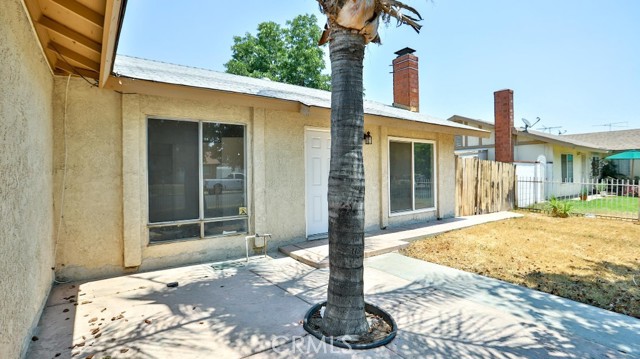 Detail Gallery Image 12 of 49 For 25304 Old Farm St, Moreno Valley,  CA 92553 - 3 Beds | 2 Baths
