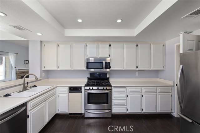 27fccb7e 15bd 4df5 A03f 1f3c832d3808