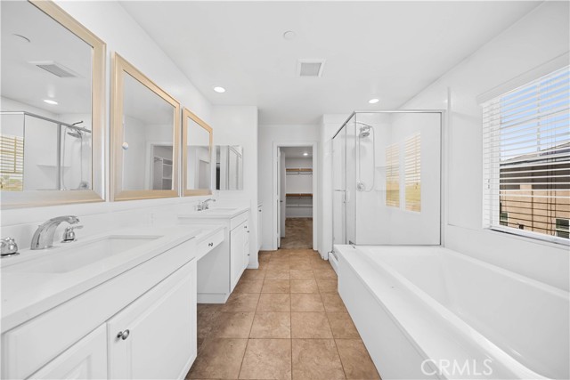 Detail Gallery Image 24 of 38 For 11877 Crossbill Way, Jurupa Valley,  CA 91752 - 5 Beds | 3 Baths