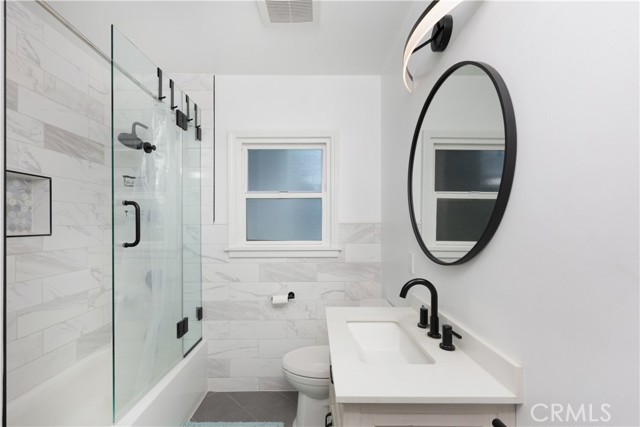 Detail Gallery Image 23 of 50 For 1238 N Kenwood, Burbank,  CA 91505 - – Beds | – Baths