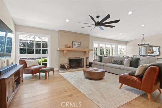 15857 Beaver Run Road, Canyon Country CA: https://media.crmls.org/medias/27fef14c-3278-498b-b5ea-04a161b2b46a.jpg