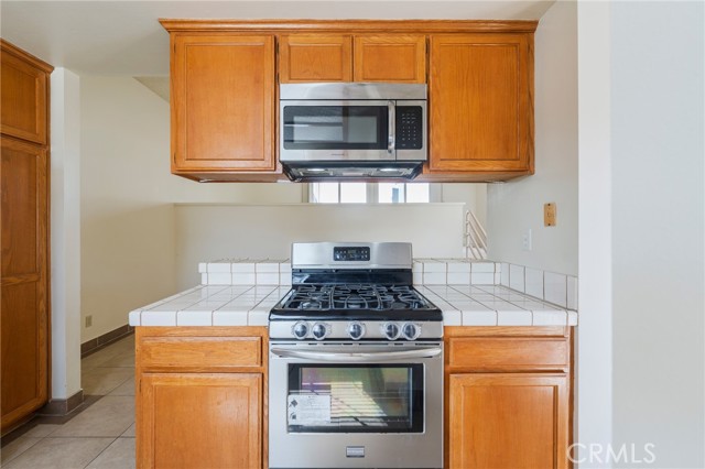 Detail Gallery Image 8 of 42 For 6146 Pacific Coast, Redondo Beach,  CA 90505 - 2 Beds | 3 Baths