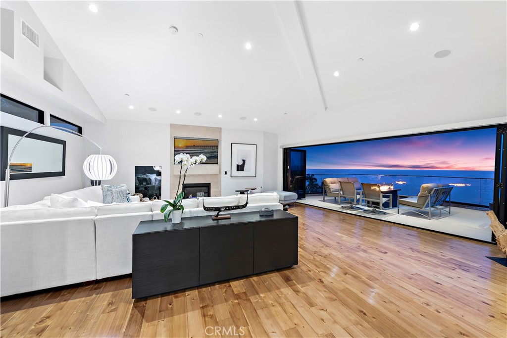 27ff6cc4 930f 4412 Ae63 613c7cf87ef0