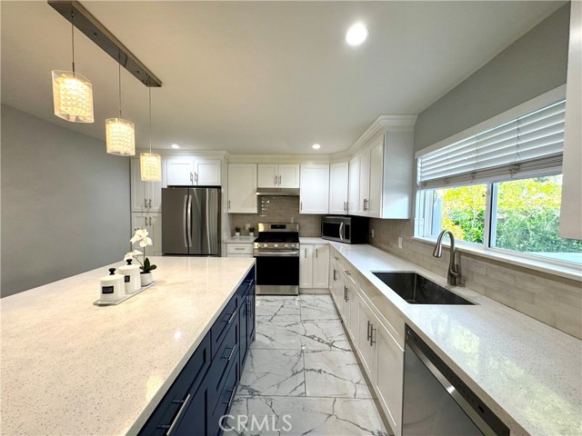 4628 W Simmons Avenue, Orange CA: https://media.crmls.org/medias/28003747-f3ac-4a93-b393-69dbedf0fa04.jpg