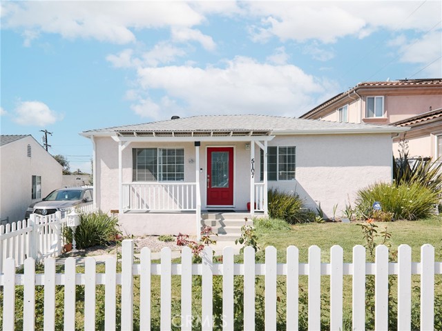 Detail Gallery Image 1 of 20 For 5107 W 138th St, Hawthorne,  CA 90250 - 3 Beds | 2 Baths