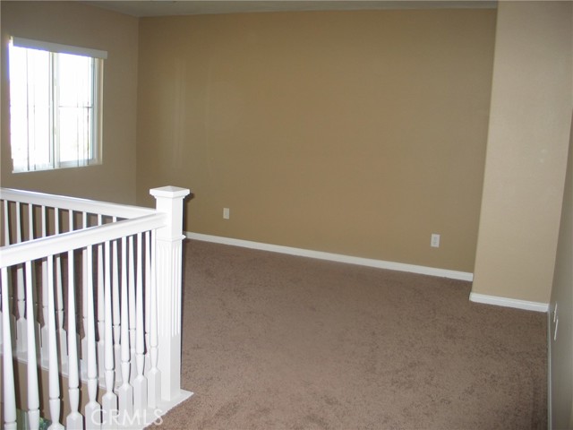 27720 Elderberry Street, Murrieta CA: https://media.crmls.org/medias/2800df31-b407-4946-9680-89eea88d62df.jpg