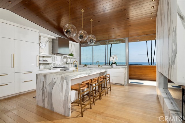 Detail Gallery Image 8 of 33 For 2538 Monaco Dr, Laguna Beach,  CA 92651 - 5 Beds | 5 Baths