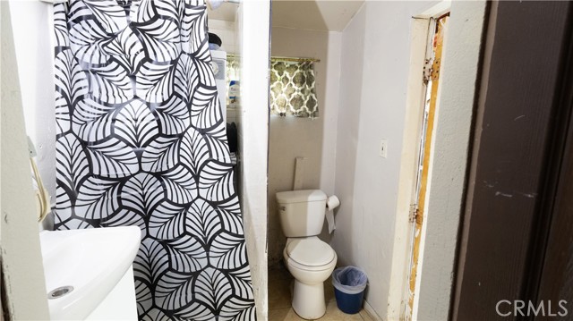 Detail Gallery Image 8 of 23 For 1023 Sentinel Ave, Los Angeles,  CA 90063 - 2 Beds | 1 Baths