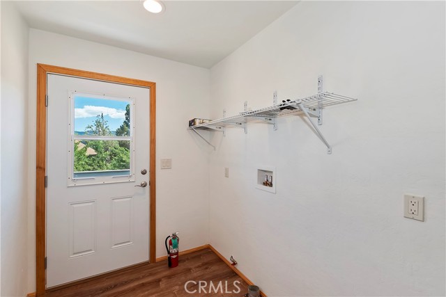 Detail Gallery Image 16 of 74 For 1101 Mound St, Big Bear City,  CA 92314 - 7 Beds | 4/2 Baths