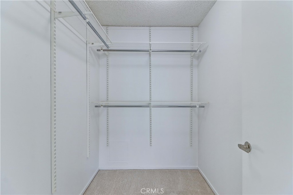 https://media.crmls.org/medias/2803cc58-dfa1-45f3-ba41-1143cf82f296.jpg?preset=X-Large