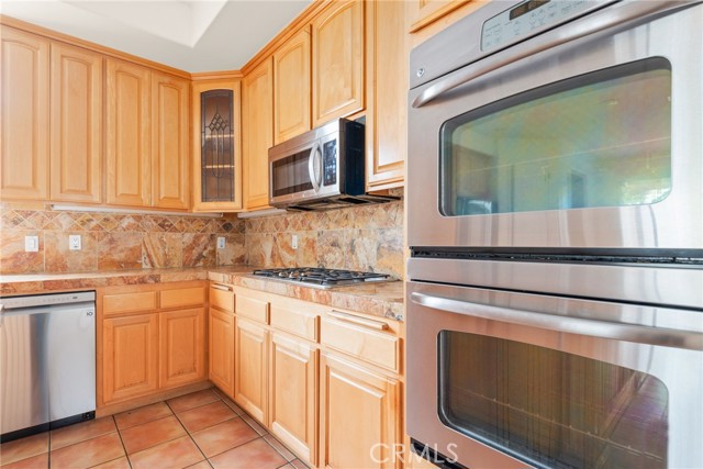 623 N Paulina Avenue, Redondo Beach CA: https://media.crmls.org/medias/2803e213-c1f1-43dd-ae03-e13a50d4b416.jpg