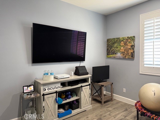16001 Chase Road, Fontana CA: https://media.crmls.org/medias/2804202a-2981-4662-82ba-8a9a89a7ad74.jpg